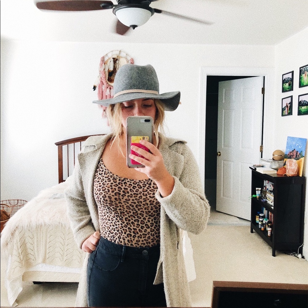 Meet your Posher, Lauren